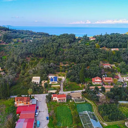 Family * Agios Ioannis (Corfu)