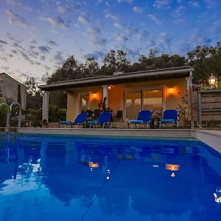 Family Villa *