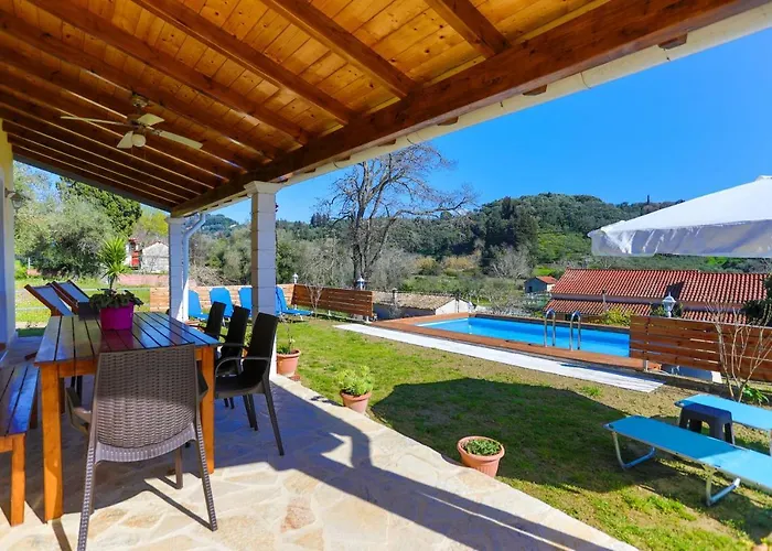 Family * Άγιος Ιωάννης